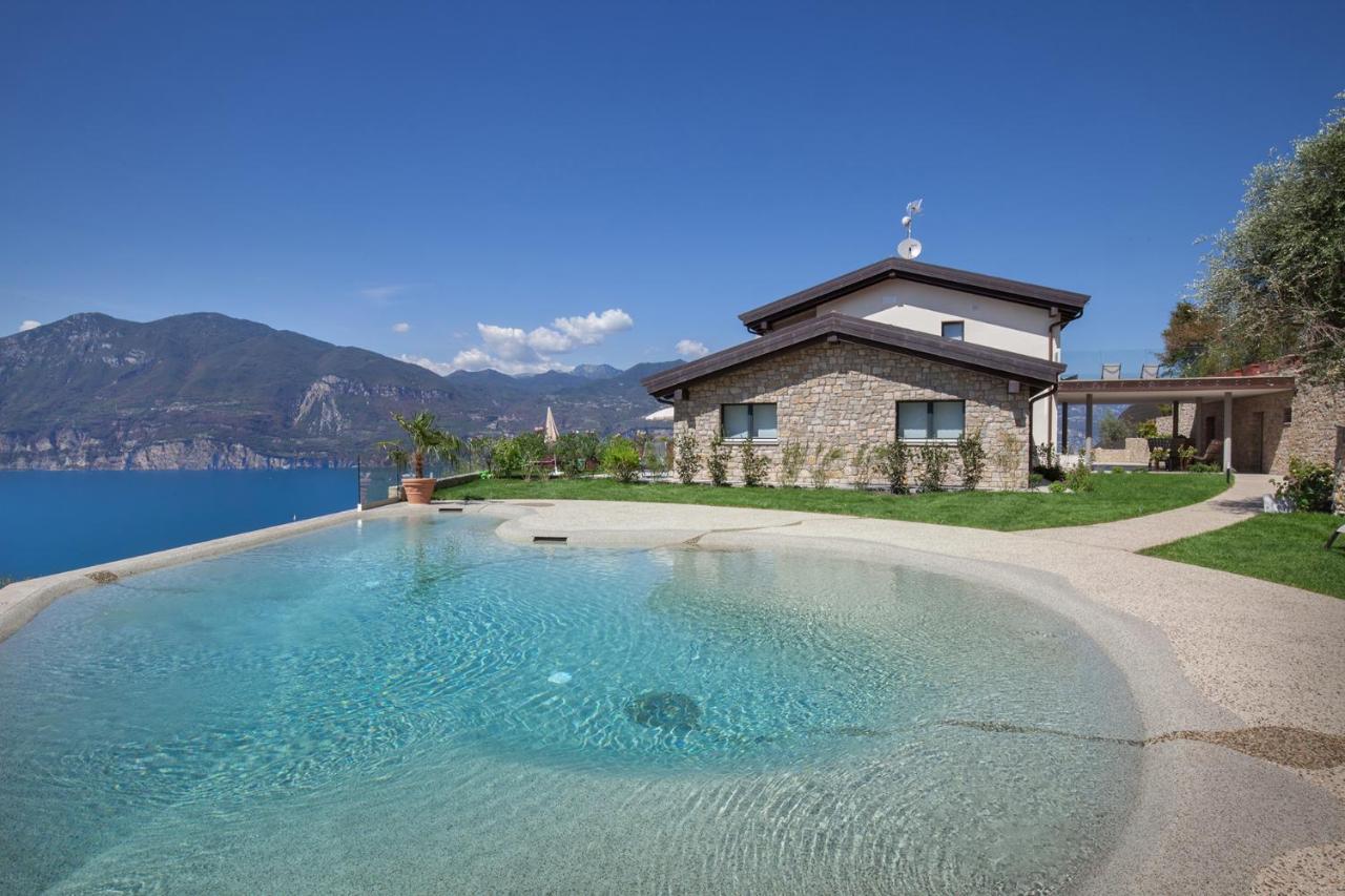 Villa Divina - Apt Icona Con Piscina E Vista Lago 布伦佐内堡 外观 照片